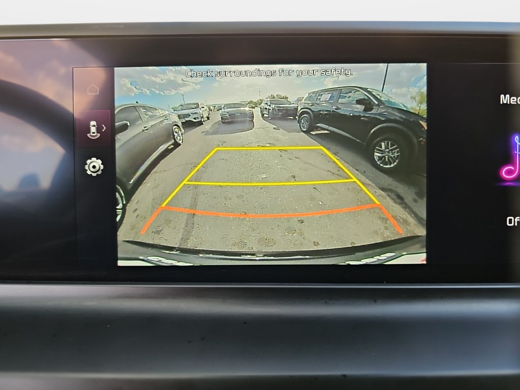 Used 2024 Kia Seltos EX FWD image 14
