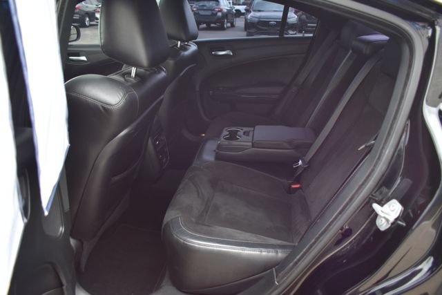 Used 2022 Dodge Charger R/T w/ Plus Group RWD image 37