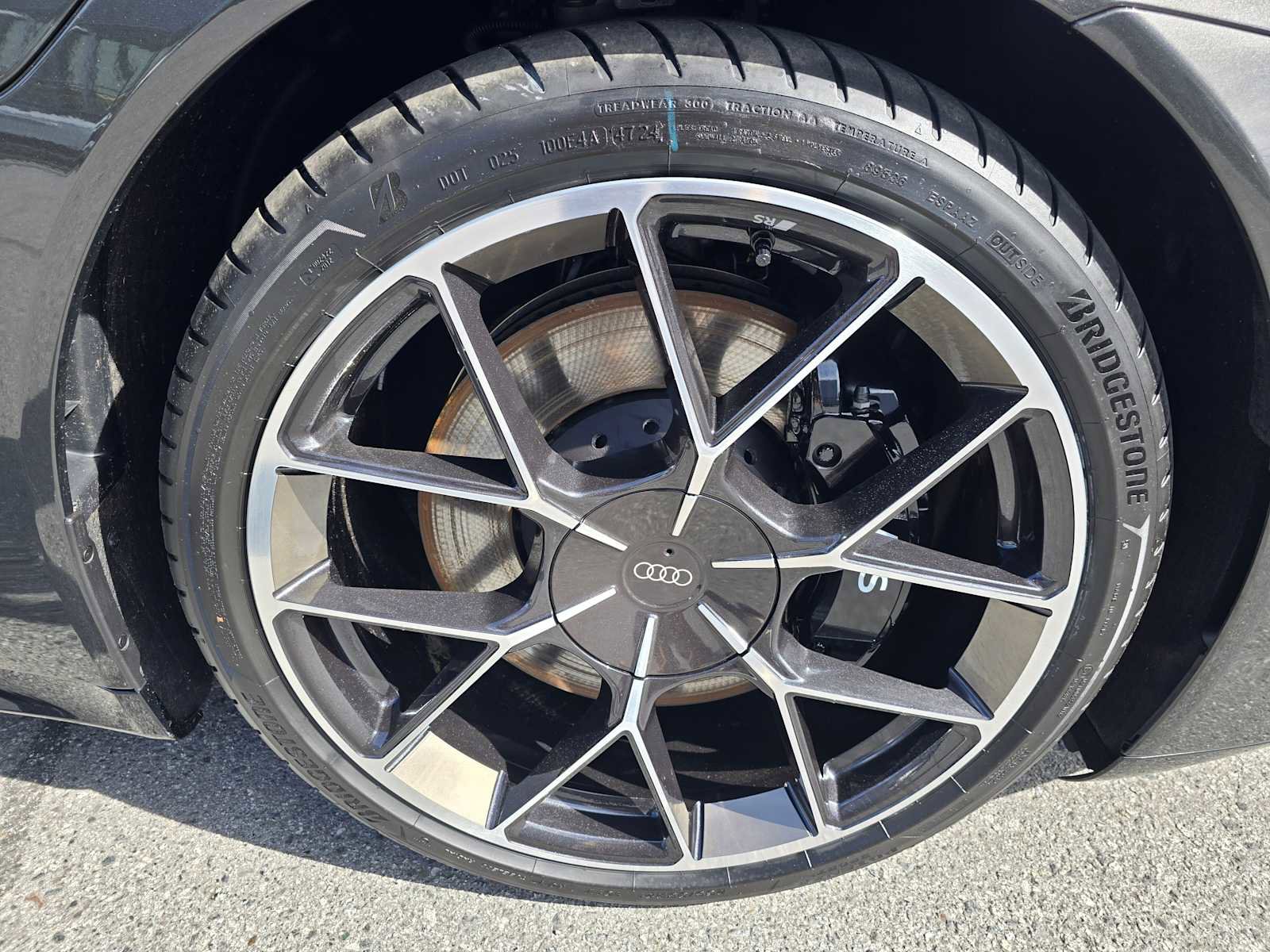 New 2025 Audi S e-tron GT Prestige image 9