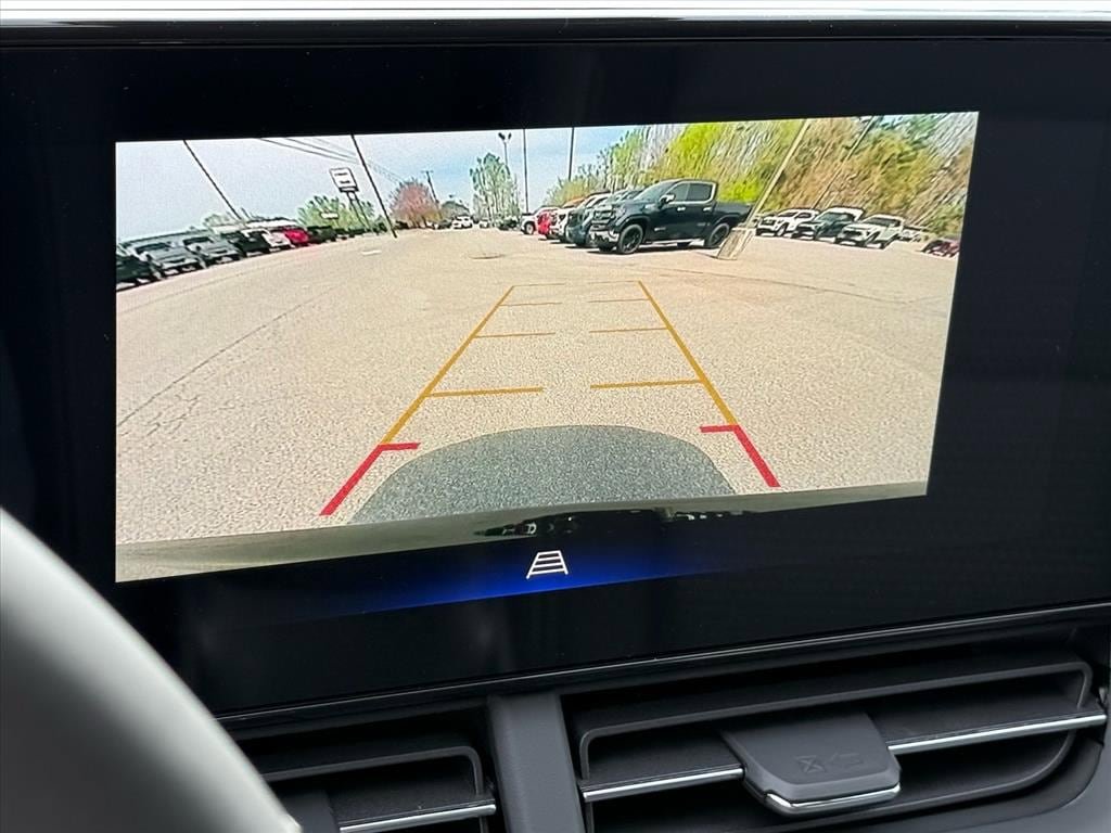 New 2026 Chevrolet Trax LT w/ Driver Confidence Package FWD image 13