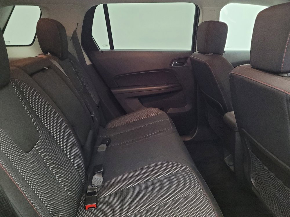 Used 2017 GMC Terrain SLE w/ Technology Package image 19