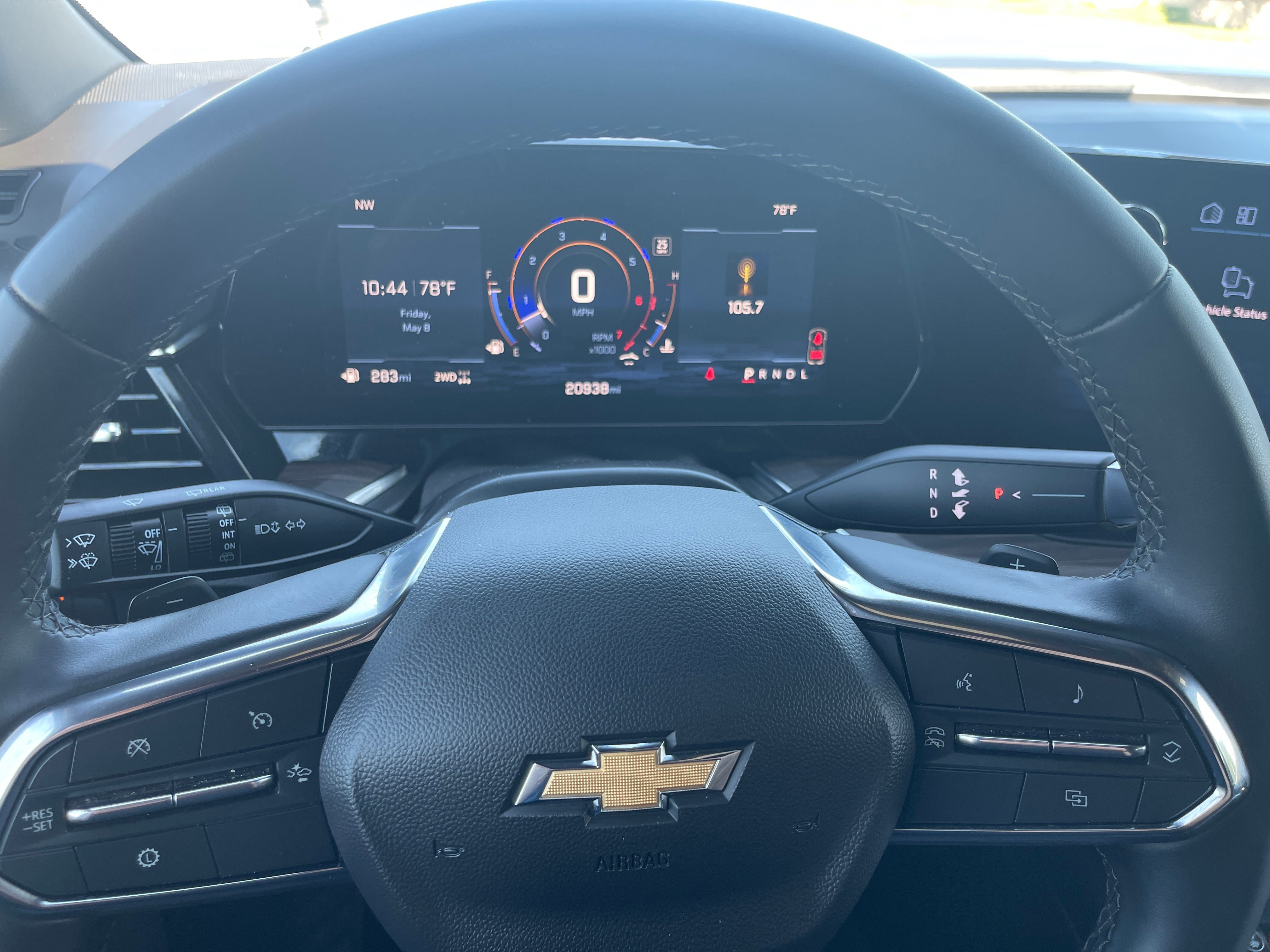 Used 2025 Chevrolet Tahoe LT AWD/4WD image 12