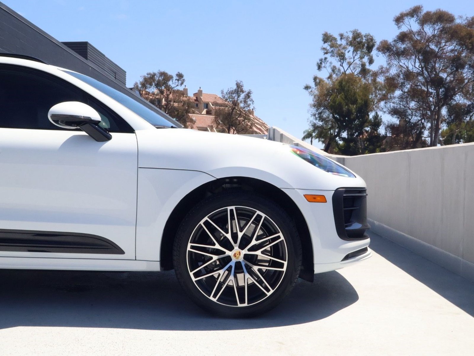 Certified 2026 Porsche Macan GTS AWD/4WD image 11