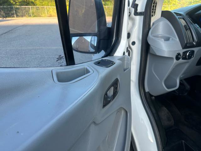 Used 2017 Ford Transit 250 130 Low Roof image 20