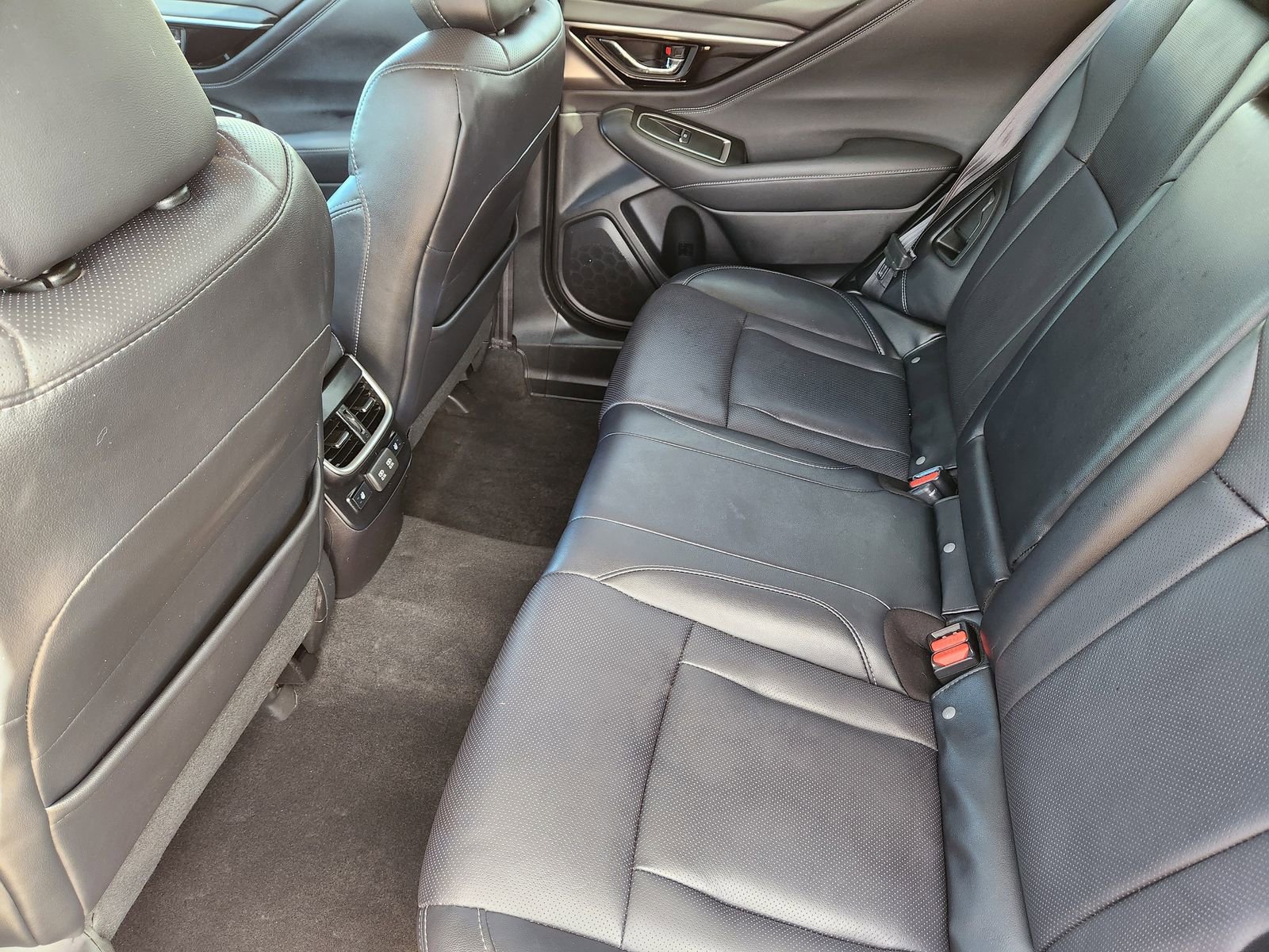 Used 2021 Subaru Outback Limited XT image 38