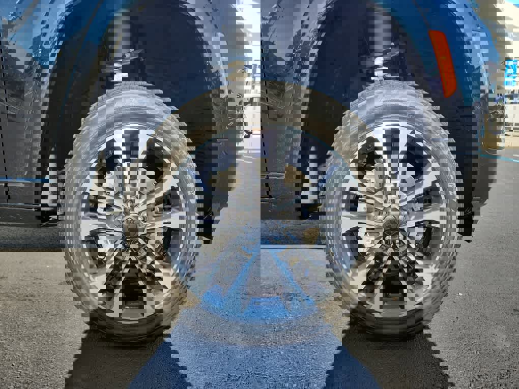 Used 2023 Jeep Grand Cherokee L Overland image 9