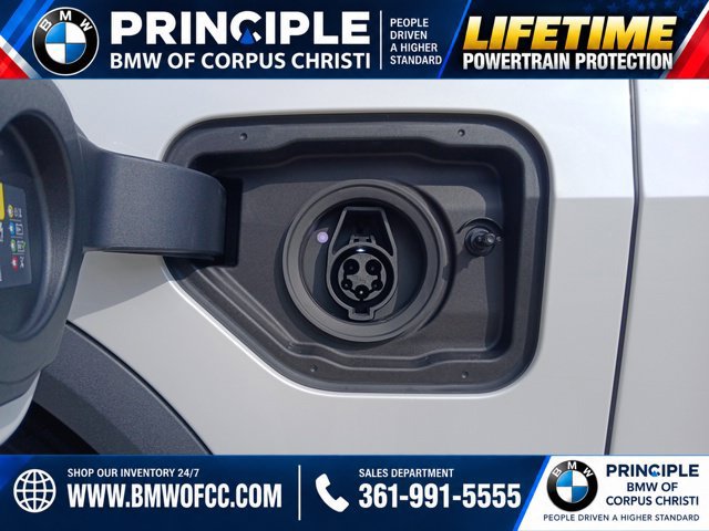 New 2026 BMW X5 xDrive50e AWD/4WD image 7