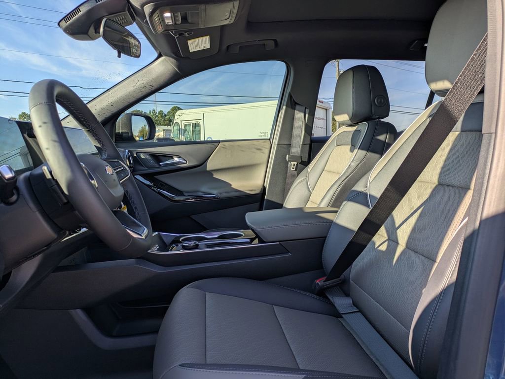 New 2026 Chevrolet Equinox LT image 14