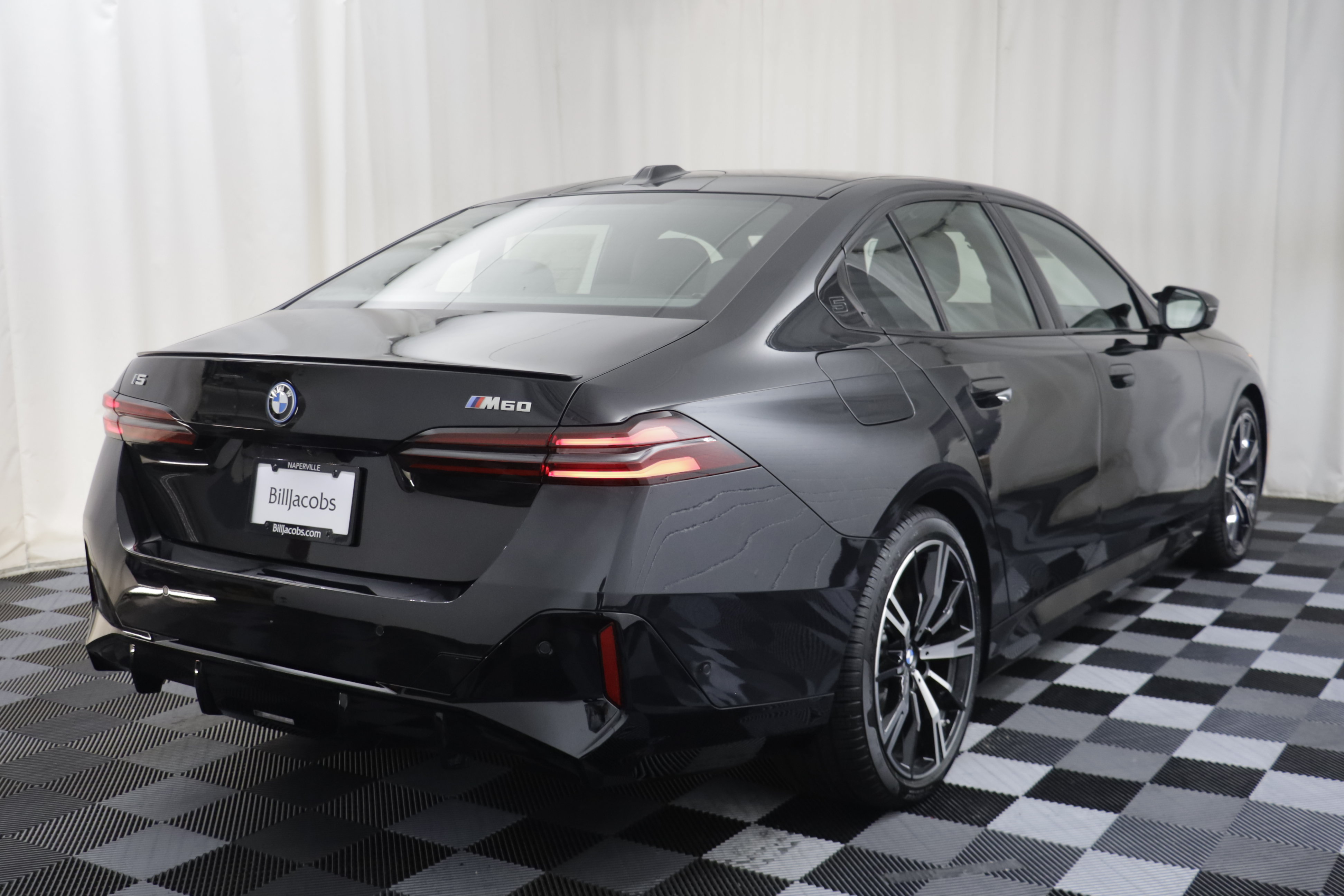 New 2026 BMW i5 M60 w/ Executive Package AWD/4WD image 17