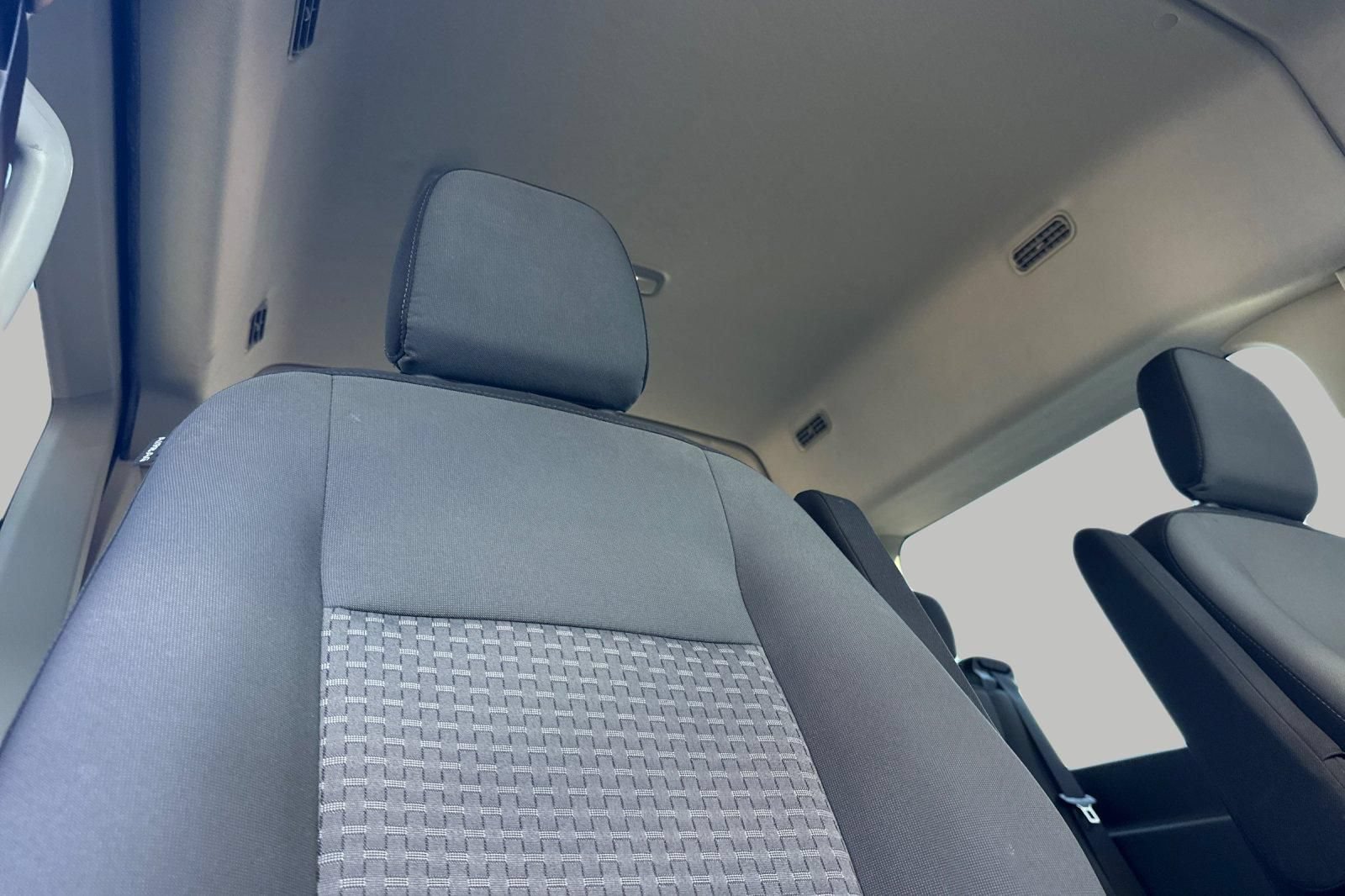 Certified 2021 Ford Transit 350 148 Medium Roof Wagon RWD image 17