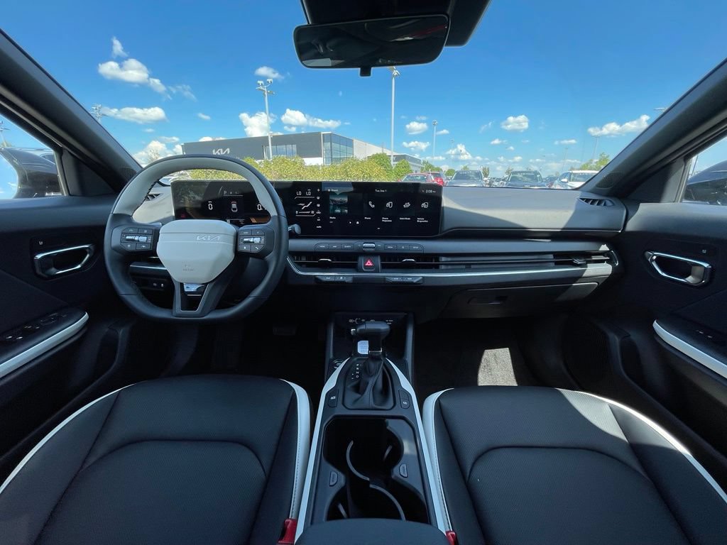 New 2026 Kia K4 EX w/ GT-Line Sunroof Package FWD image 28