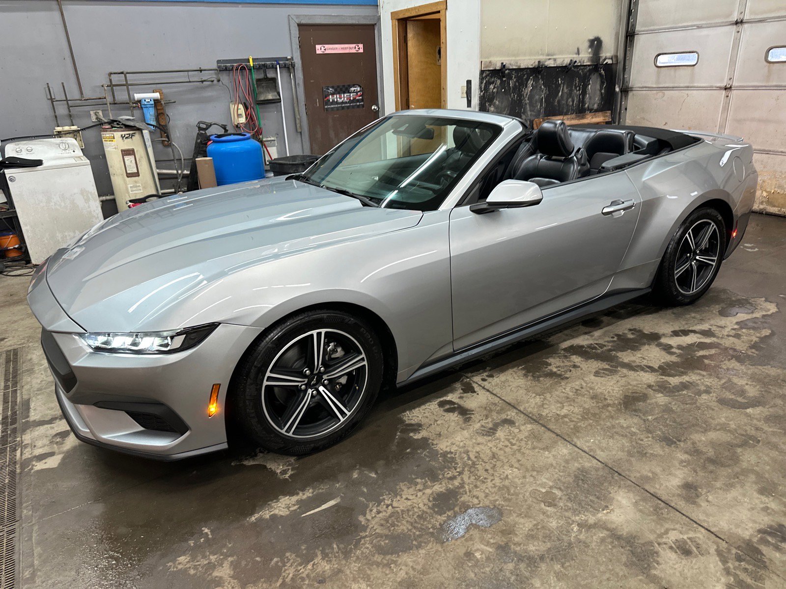 Used 2024 Ford Mustang Premium image 6