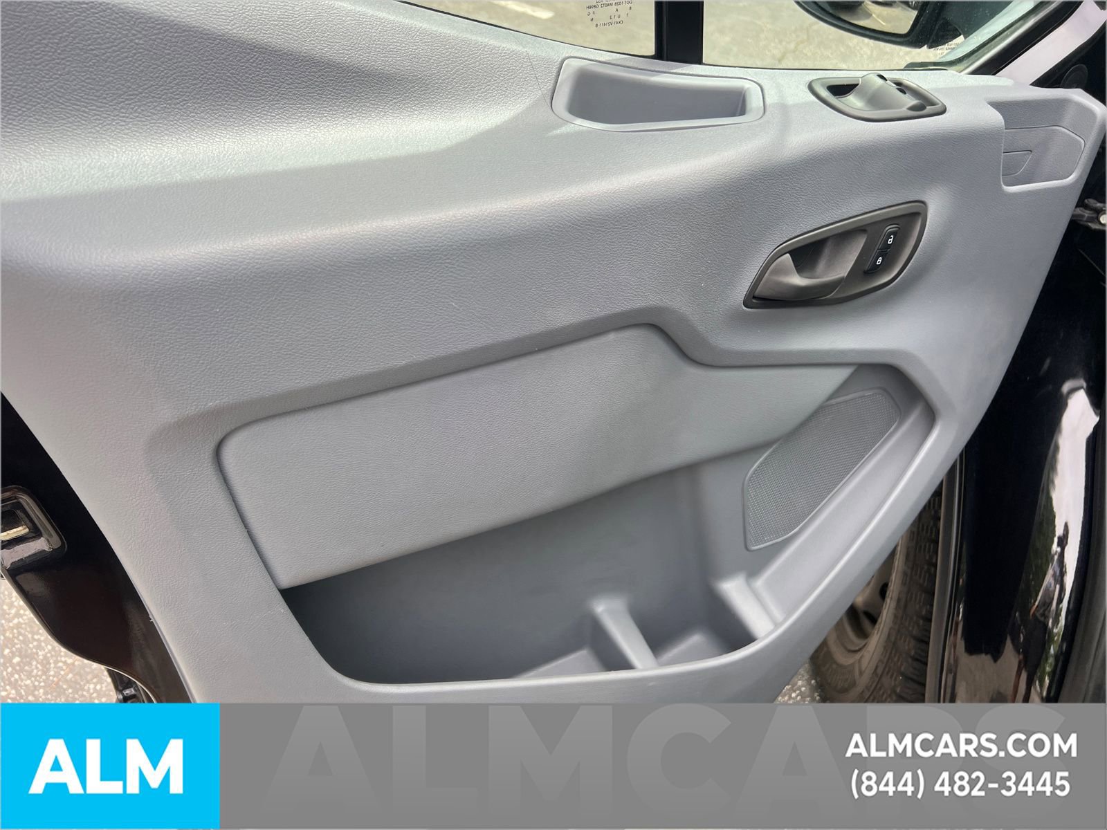 Used 2019 Ford Transit 350 XLT RWD image 11
