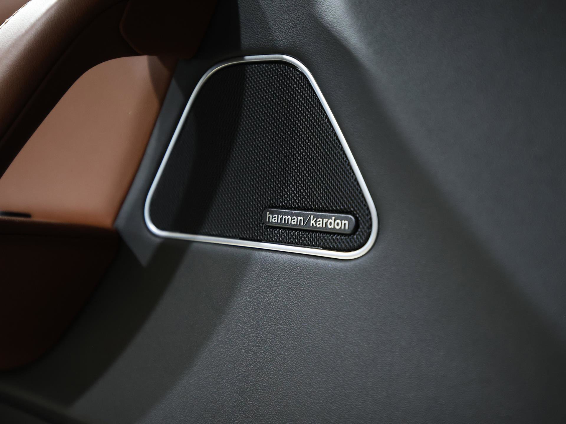 Used 2020 Maserati Levante S GranLusso image 25