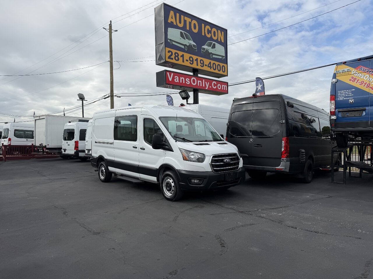 Used 2020 Ford Transit 250 Medium Roof RWD image 26