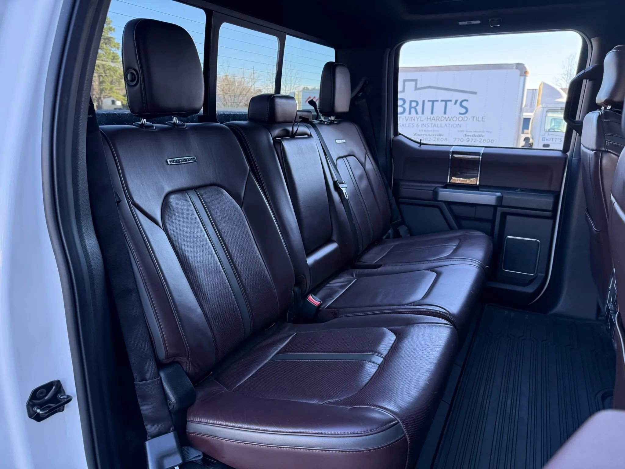 Used 2017 Ford F350 Platinum w/ Platinum Ultimate Package image 29