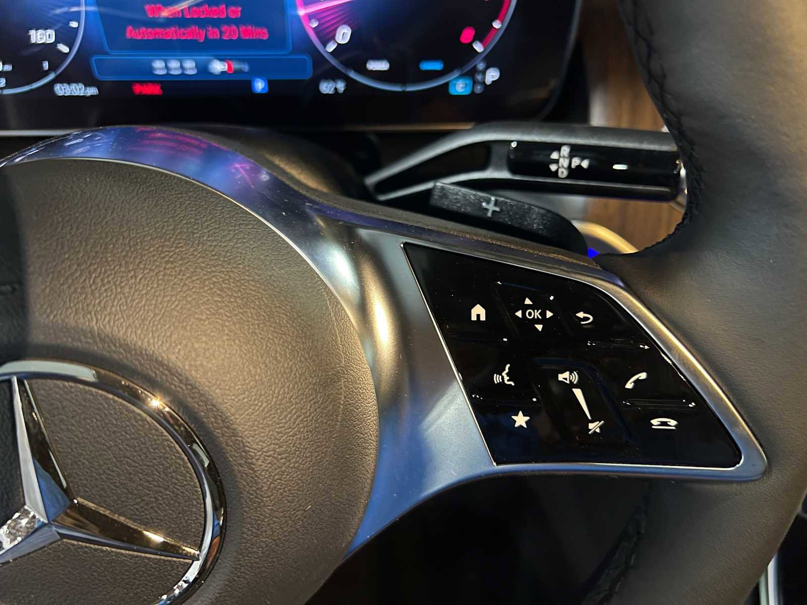 New 2025 Mercedes-Benz GLC 300 4MATIC image 23