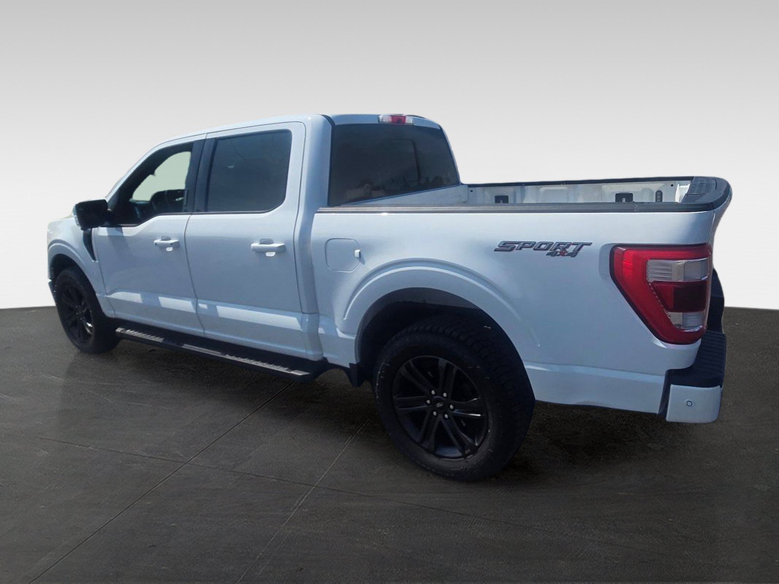 Used 2021 Ford F150 Lariat w/ Equipment Group 502A High AWD/4WD image 5