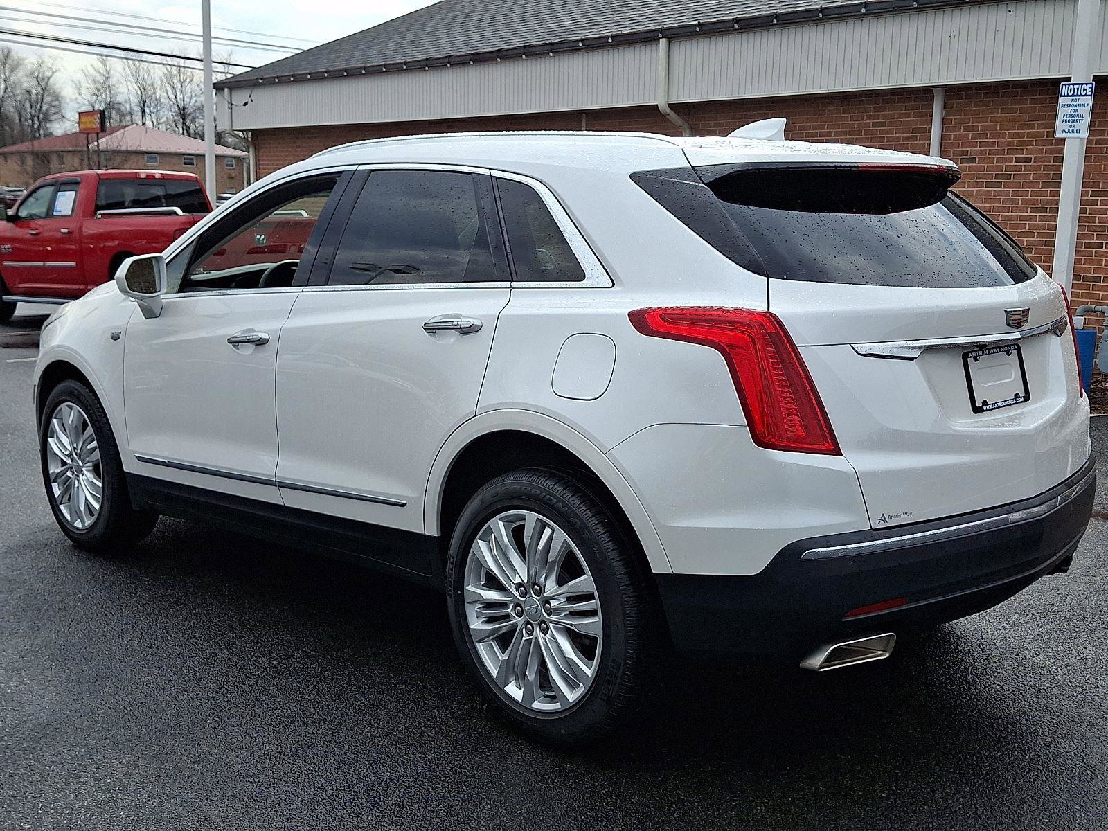 Used 2017 Cadillac XT5 Premium Luxury image 4