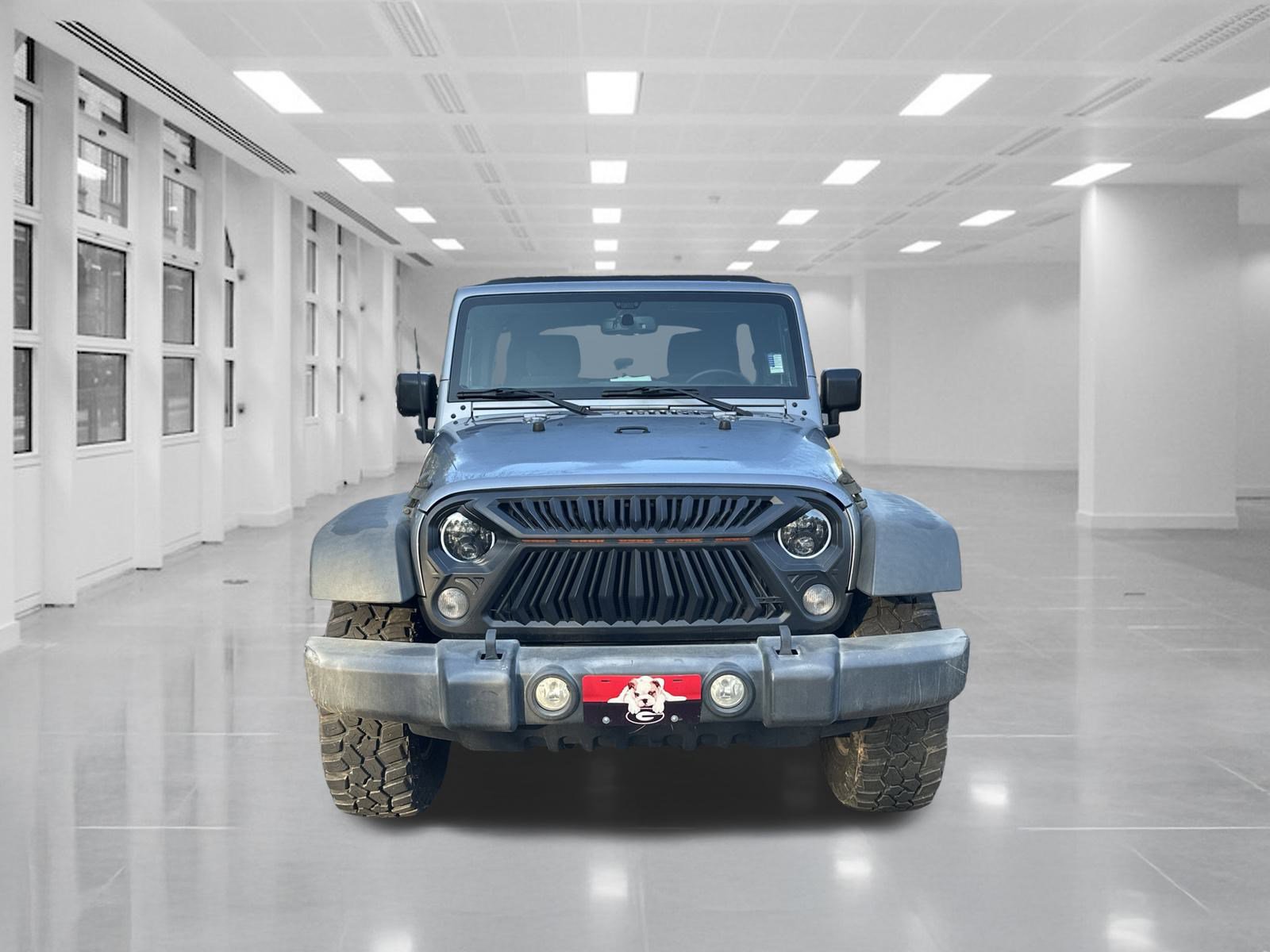 Used 2015 Jeep Wrangler Unlimited Rubicon w/ Connectivity Group image 2