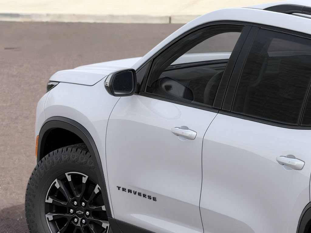 New 2026 Chevrolet Traverse Z71 AWD/4WD image 2
