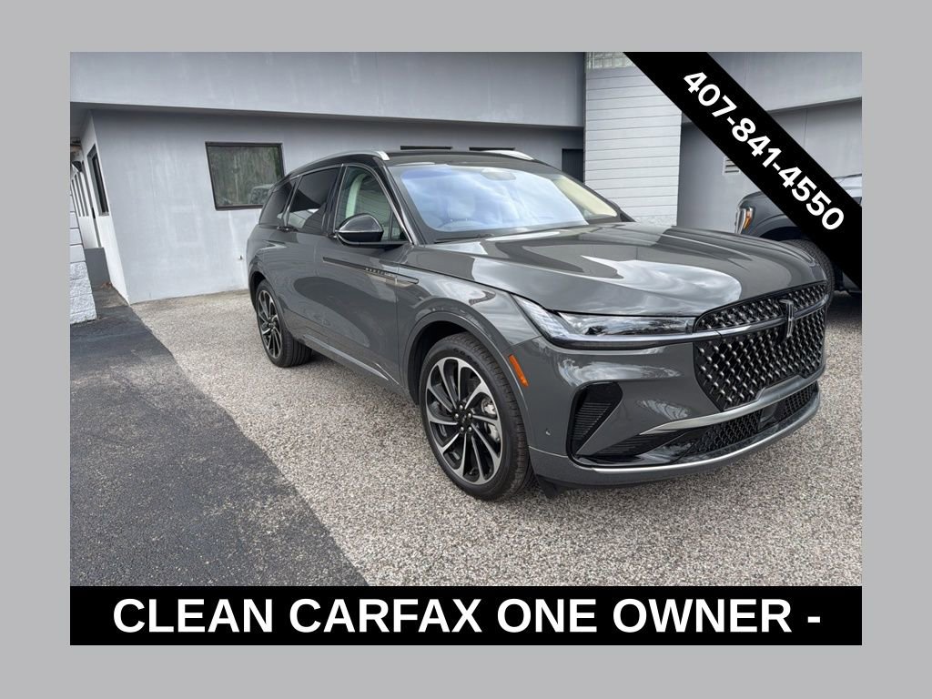 Used 2024 Lincoln Nautilus Black Label image 1