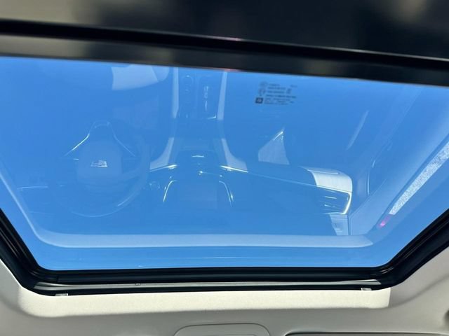 Used 2024 Cadillac XT6 Premium Luxury FWD image 12