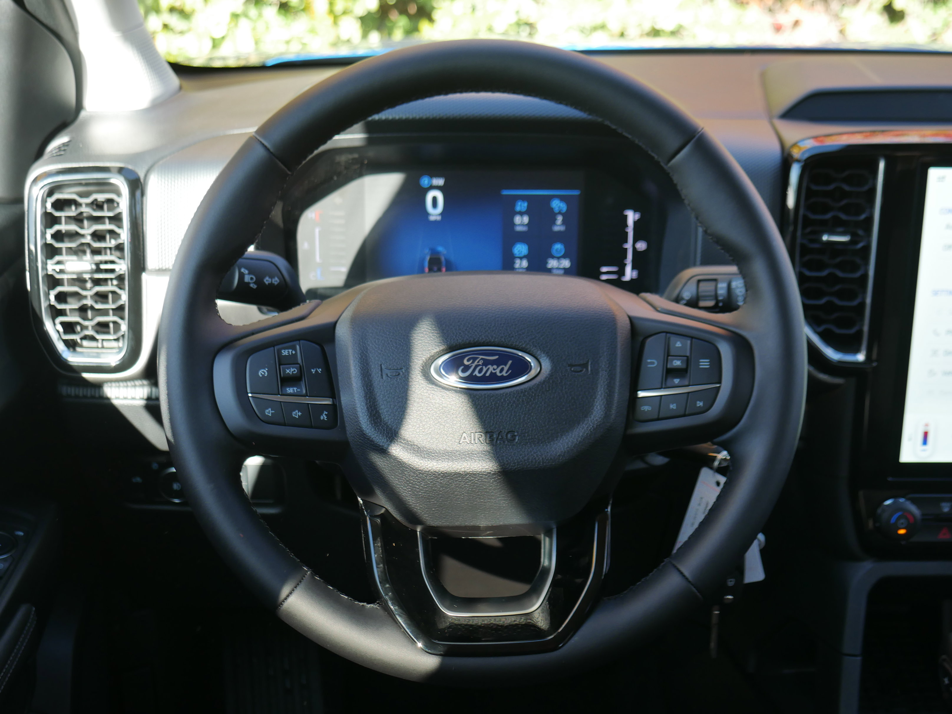 New 2025 Ford Ranger XLT w/ FX4 Off-Road Package image 6