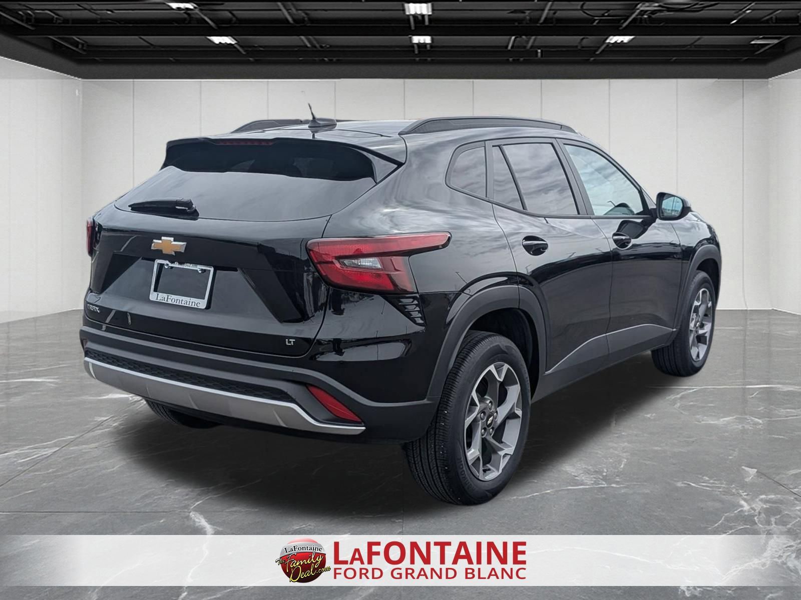 Used 2024 Chevrolet Trax LT w/ Driver Confidence Package FWD image 5