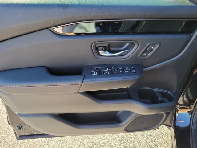 Certified 2025 Honda Pilot TrailSport image 10