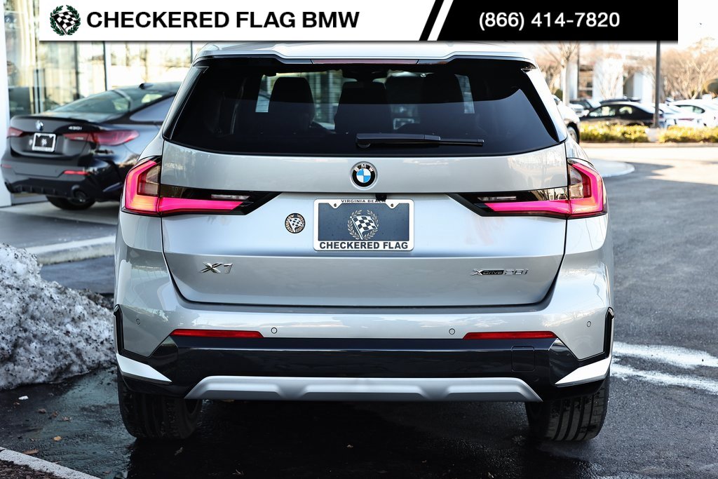 Certified 2025 BMW X1 xDrive28i w/ Technology Package image 10