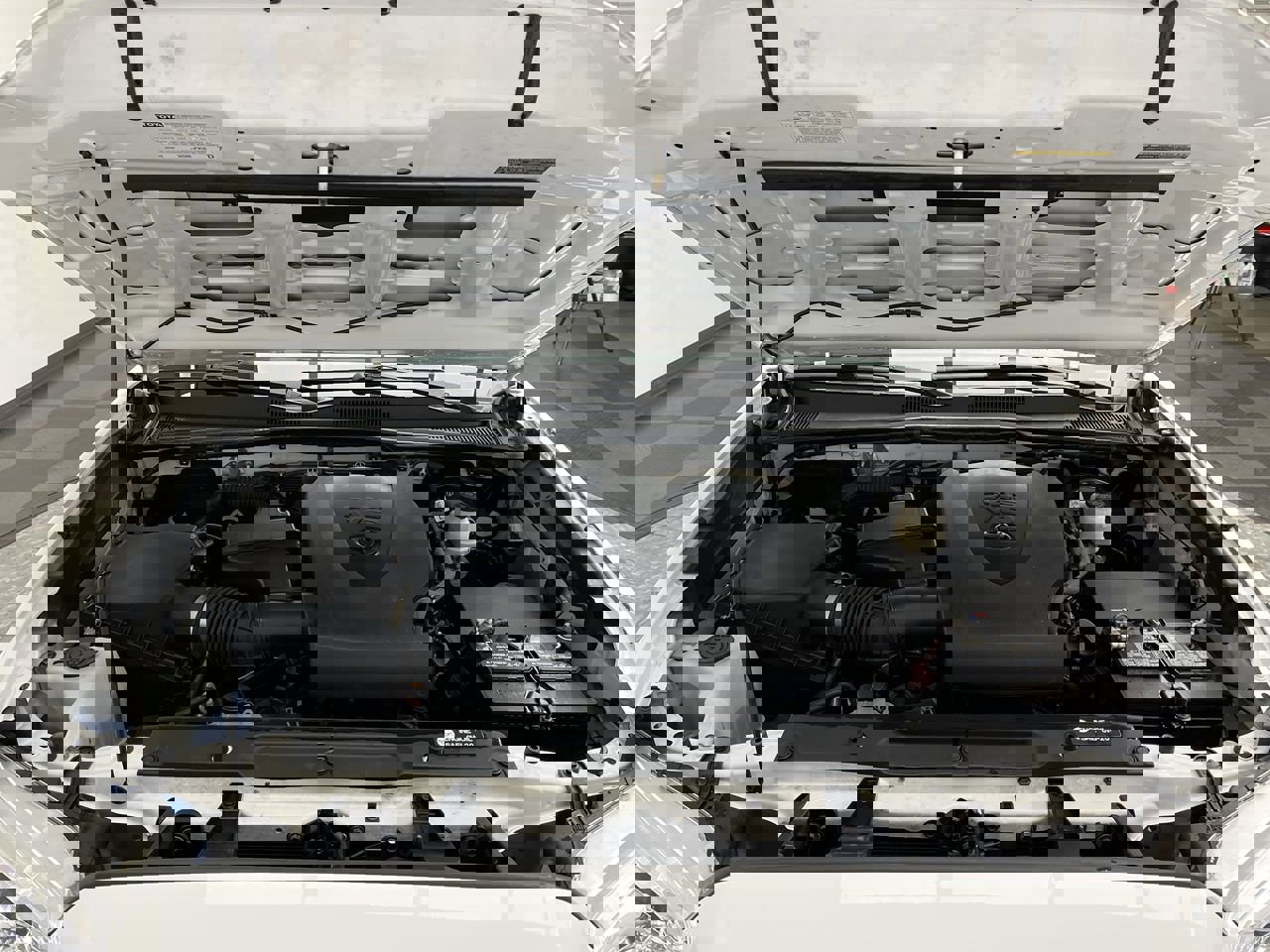 Used 2019 Toyota Tacoma TRD Sport image 24