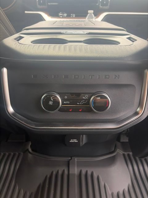 New 2025 Ford Expedition Max King Ranch AWD/4WD image 24
