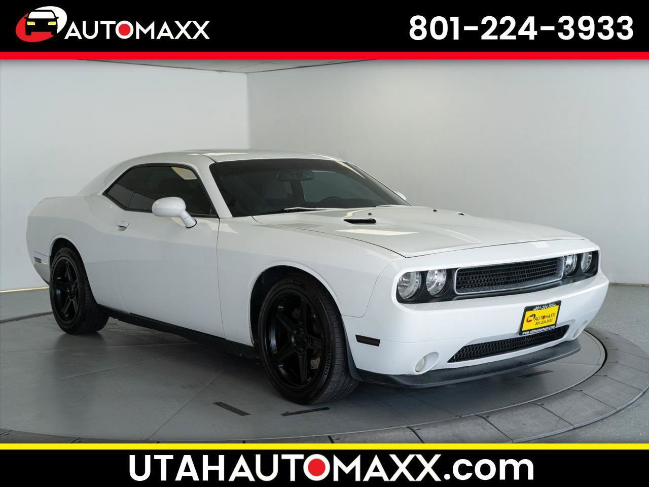 Used 2013 Dodge Challenger R/T Plus RWD image 1