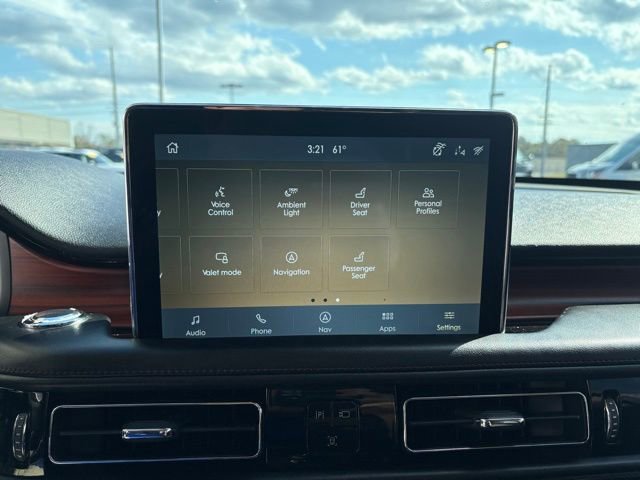 Used 2022 Lincoln Aviator Reserve w/ Elements Package Plus image 19