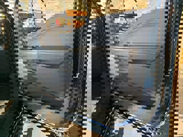 New 2024 Ford F250 Lariat w/ Lariat Ultimate Package image 79