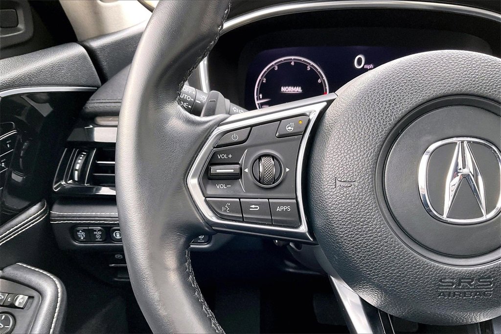 Used 2022 Acura MDX SH-AWD w/ Advance Package image 11