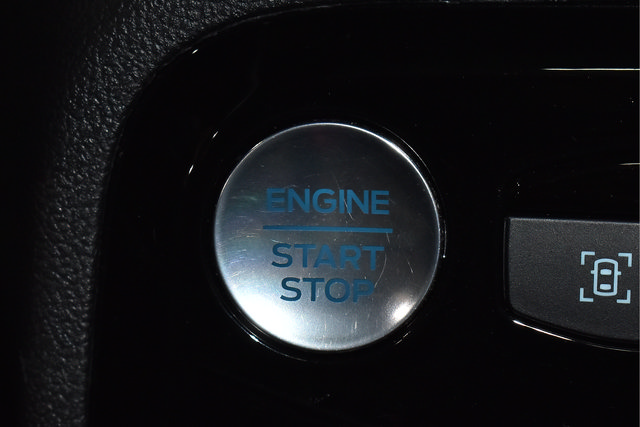Used 2023 Ford Escape ST-Line Elite w/ Premium Technology Package AWD/4WD image 20