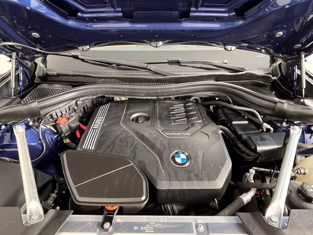 Used 2024 BMW X3 xDrive30i w/ Premium Package w/ZPA AWD/4WD image 18