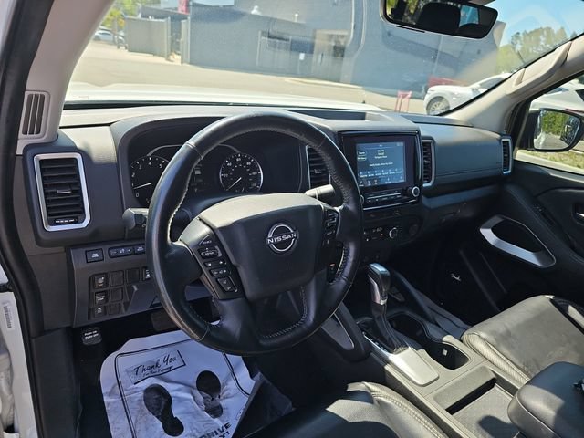 Used 2024 Nissan Frontier SL w/ Technology Package RWD image 20