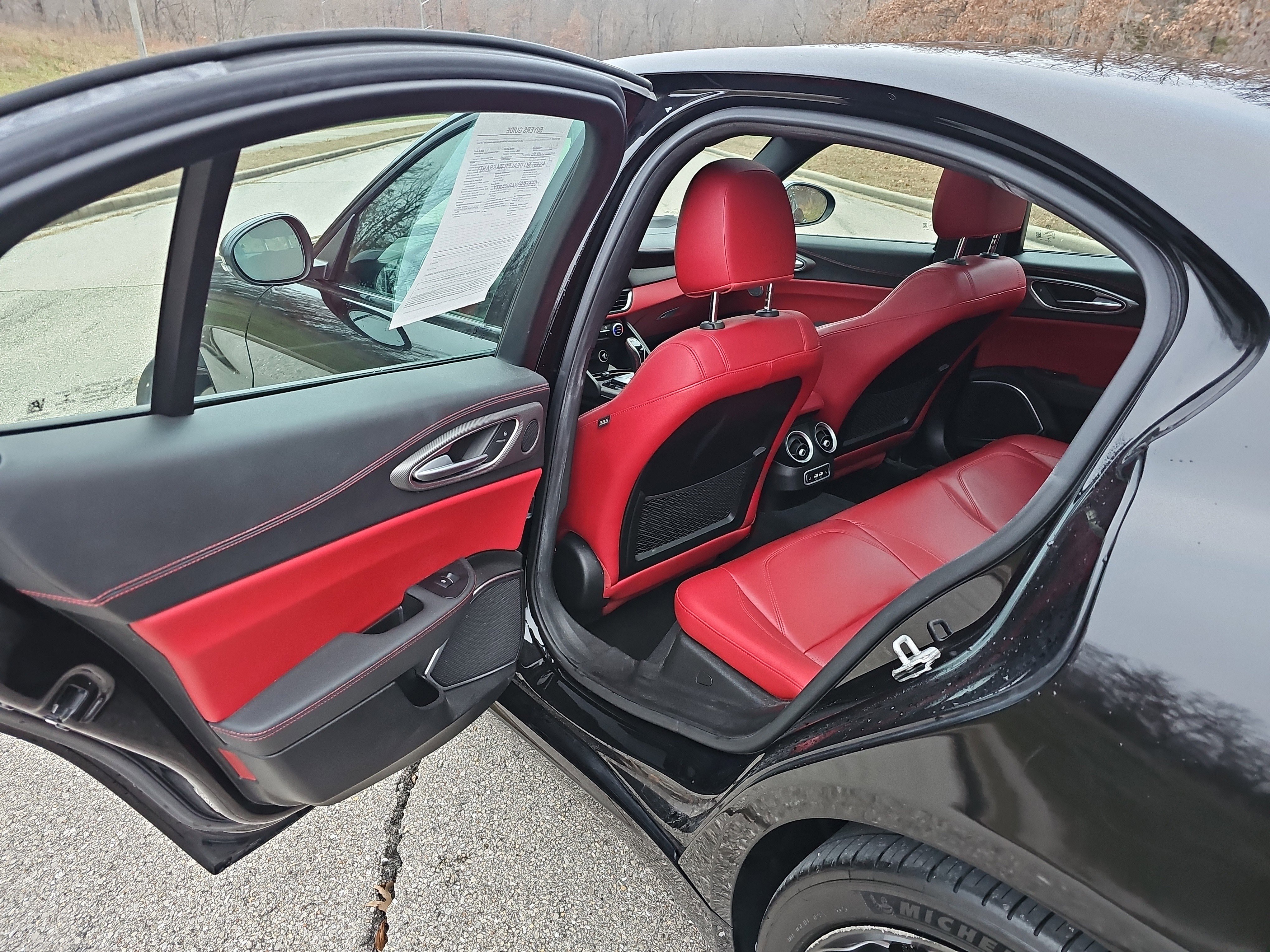 Used 2021 Alfa Romeo Giulia Ti Sport image 10