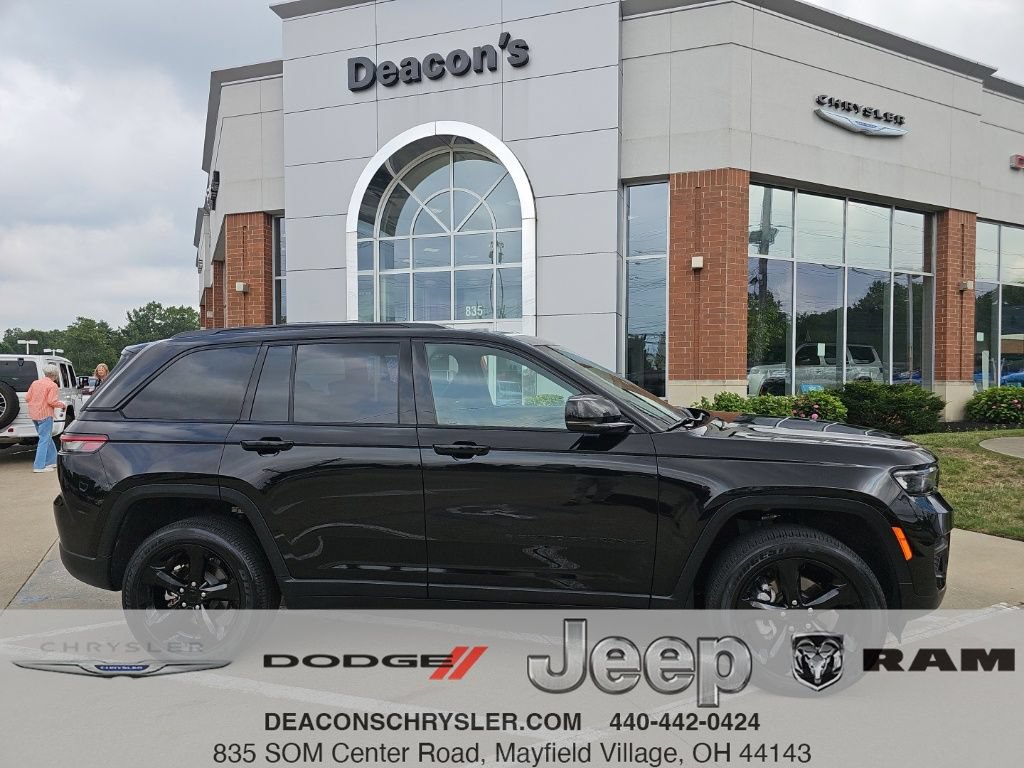 Certified 2025 Jeep Grand Cherokee Altitude