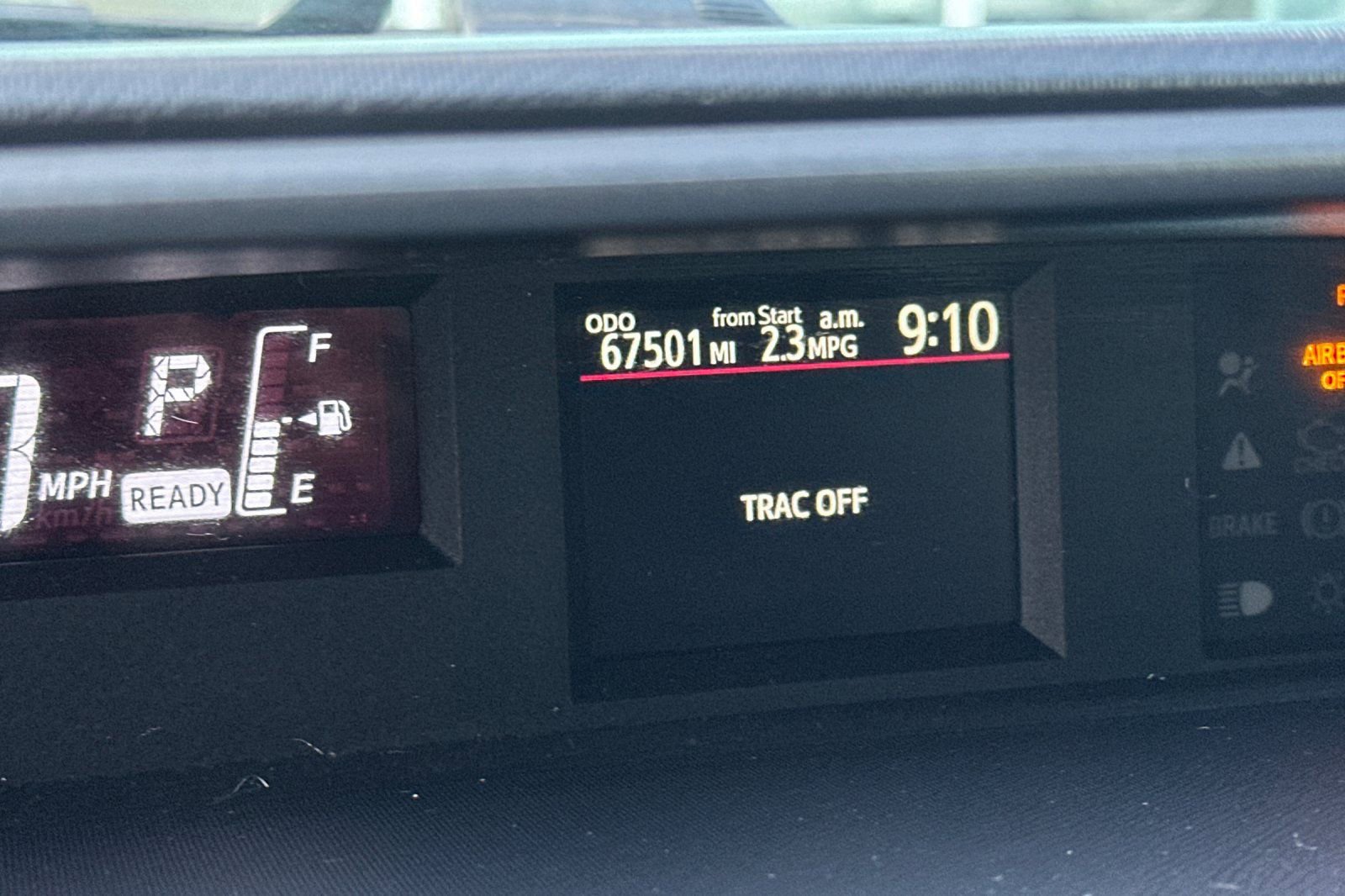 Used 2015 Toyota Prius C Two image 31