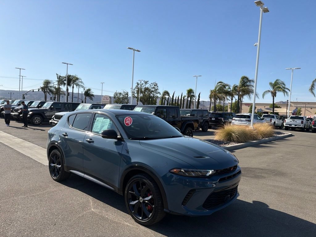 Used 2024 Dodge Hornet R/T Plus AWD/4WD image 2