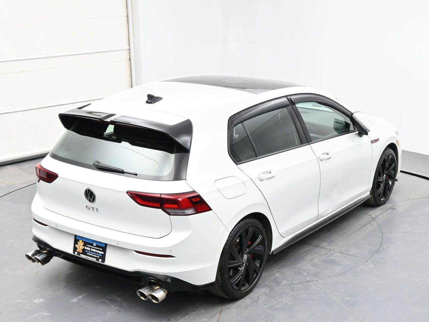 Used 2023 Volkswagen GTI SE FWD image 36