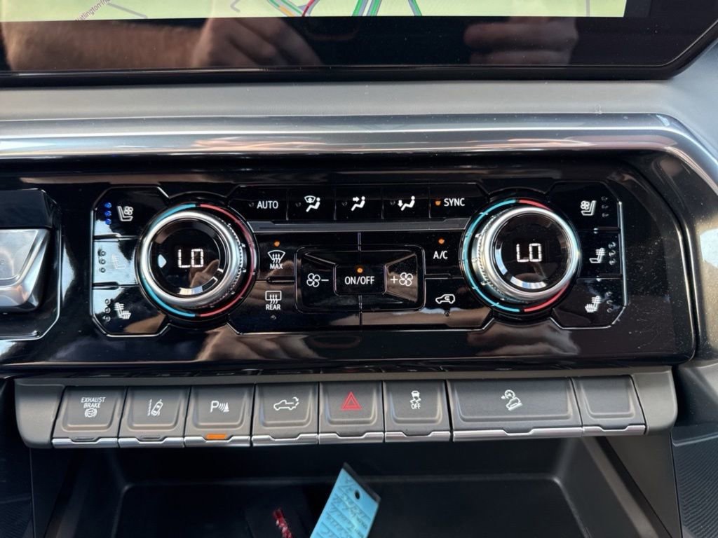 New 2026 GMC Sierra 2500 Denali Ultimate image 23