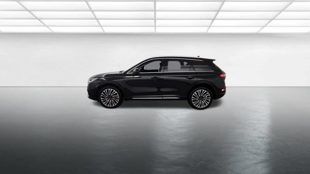 Used 2022 Lincoln Corsair Reserve w/ Sport Package AWD/4WD image 5