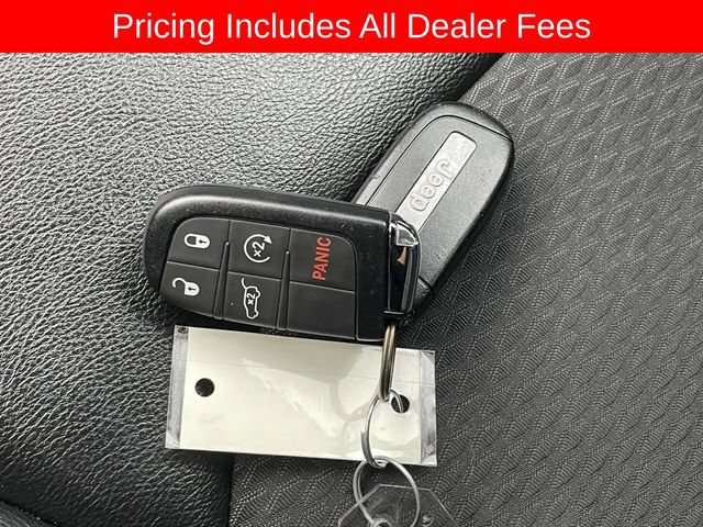Used 2022 Jeep Compass Latitude w/ Convenience Group AWD/4WD image 36