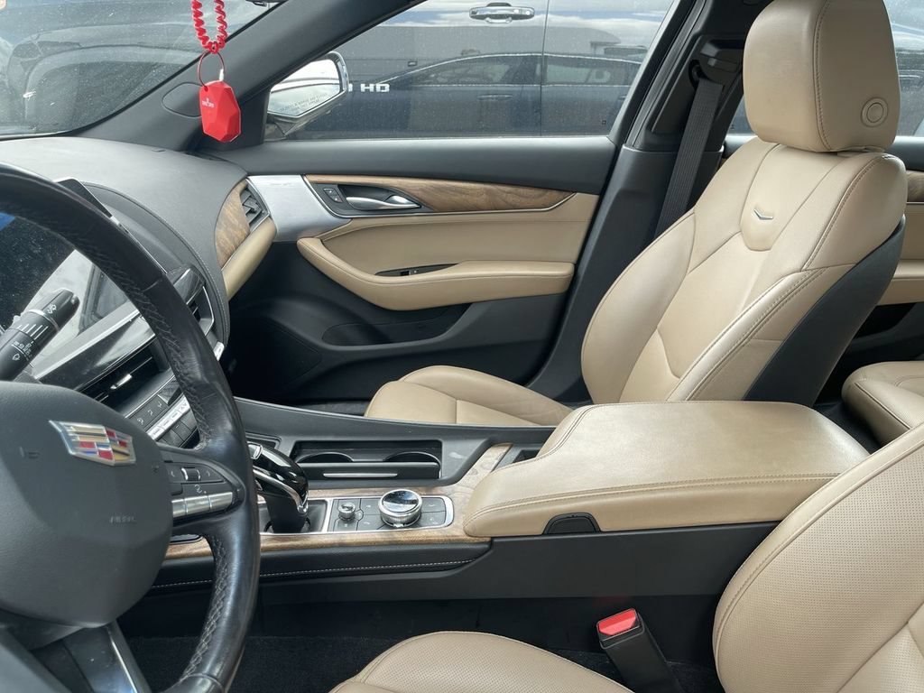 Used 2023 Cadillac CT5 Luxury AWD/4WD image 5