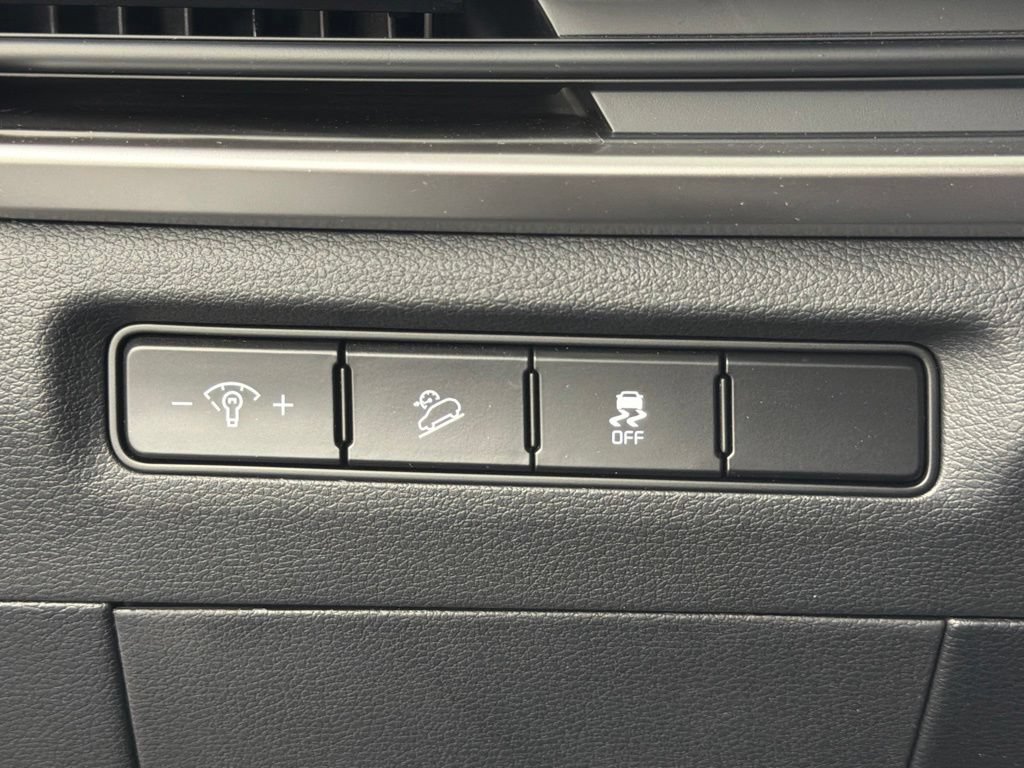 Used 2024 Kia Telluride S w/ S Sunroof Package FWD image 30